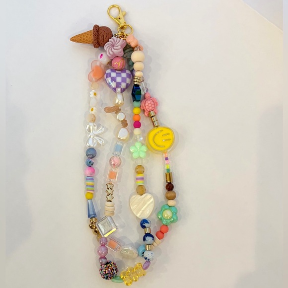 Colorful Beaded Keychain Accessory - Picture 3 of 3